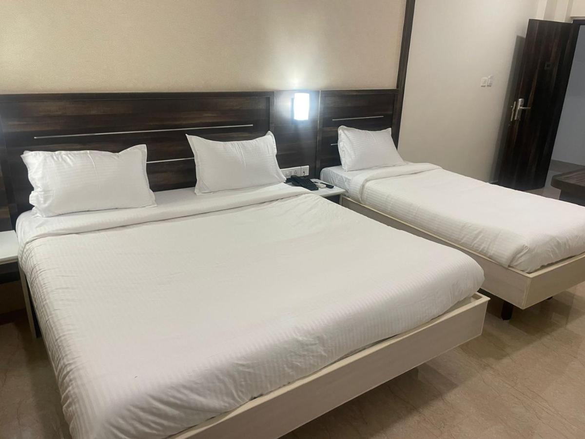 Avenue 11 Premium Stays Maduraj Zewnętrze zdjęcie